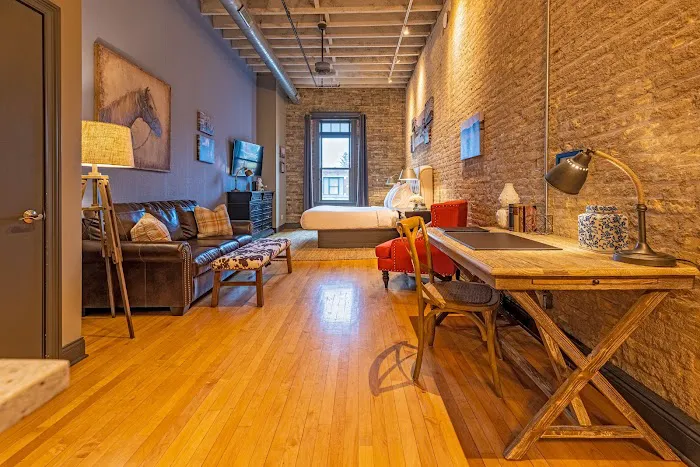 124 Lofts Hotel 4