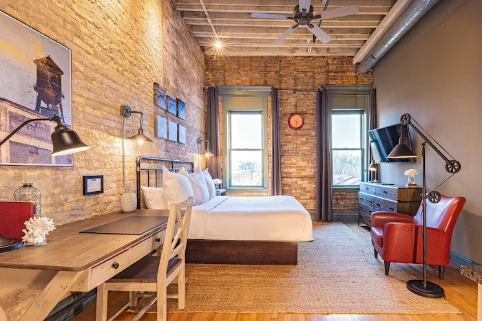 124 Lofts Hotel 4