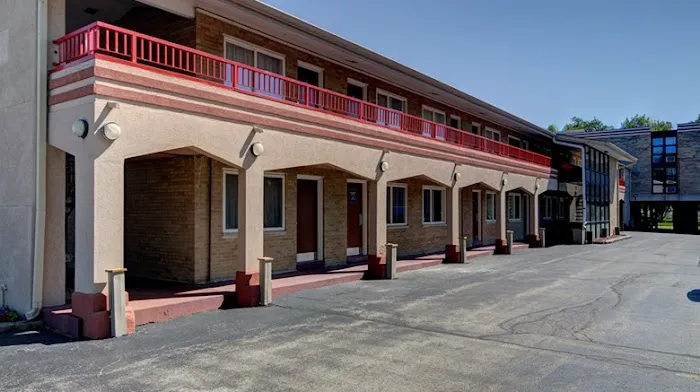 FairBridge Inn Express Barrington 4