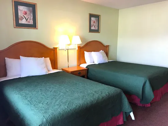 FairBridge Inn Express Barrington 4