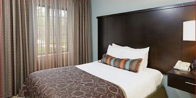 Staybridge Suites Chicago - Lincolnshire, an IHG Hotel
