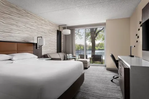 Lincolnshire Marriott Resort 4