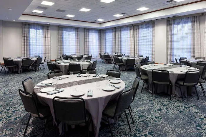 Hilton Garden Inn Lake Forest Mettawa 4