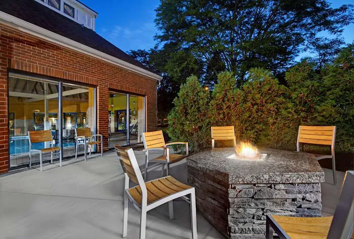 Homewood Suites by Hilton Chicago-Lincolnshire 4