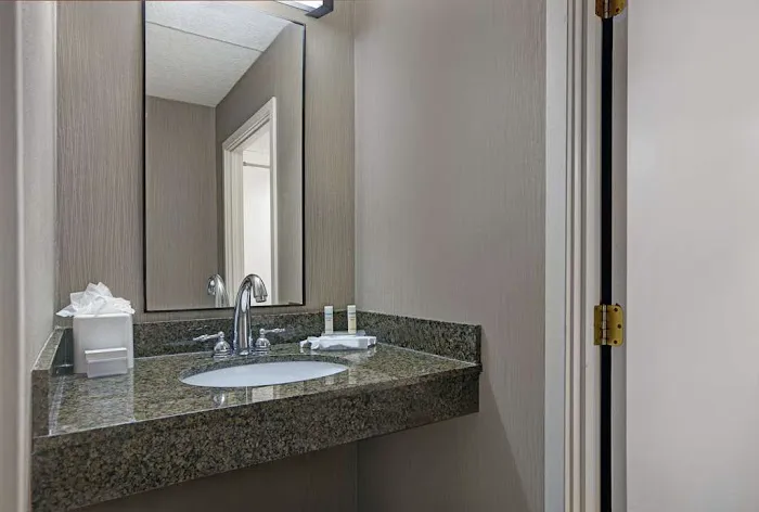 Homewood Suites by Hilton Chicago-Lincolnshire 4