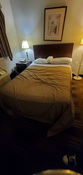 Gurnee Motel 4