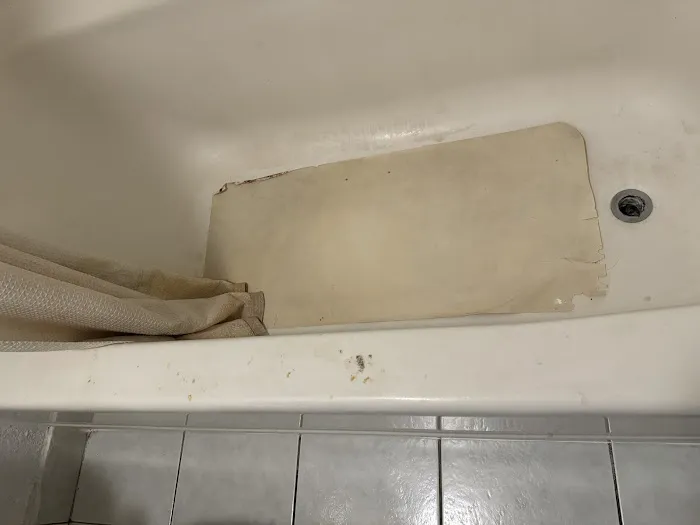 Gurnee Motel 4