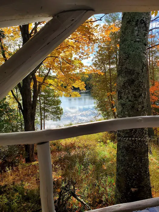 Camp Lake Resort 4