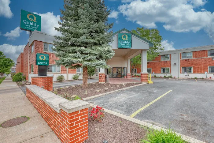 Quality Inn & Suites Green Bay Downtown 4