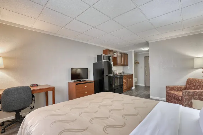 Quality Inn & Suites Green Bay Downtown 4