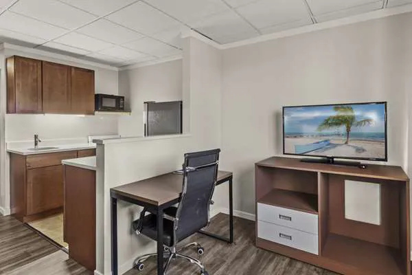 Quality Inn & Suites Green Bay Downtown 4