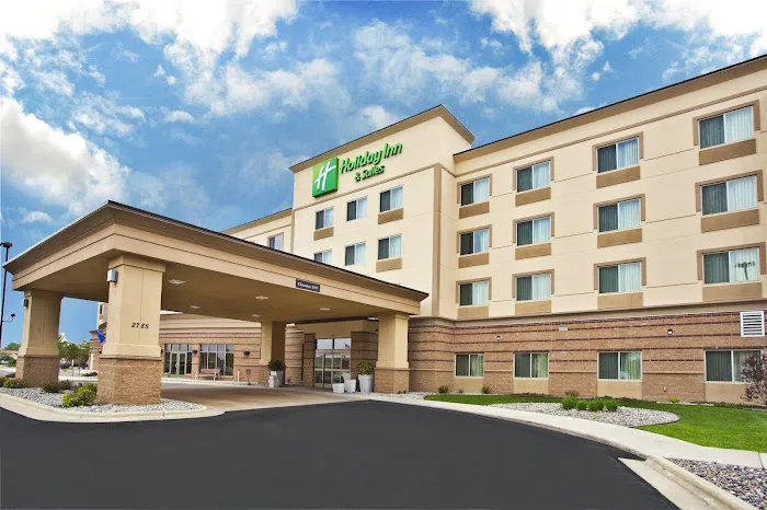Holiday Inn & Suites Green Bay Stadium by IHG 4