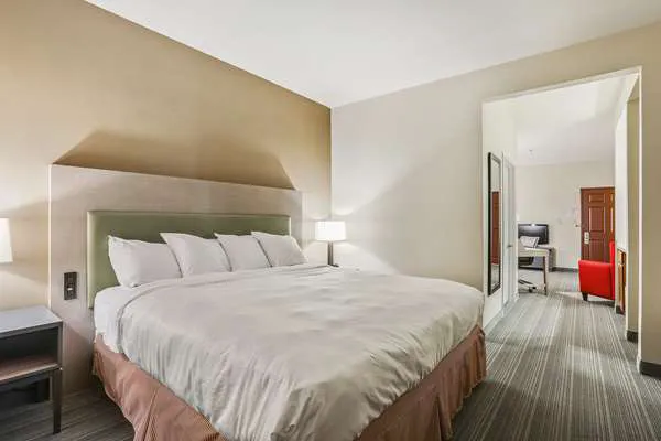 Country Inn & Suites by Radisson, Green Bay, WI 4