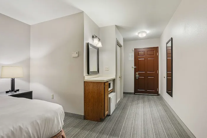 Country Inn & Suites by Radisson, Green Bay, WI 4