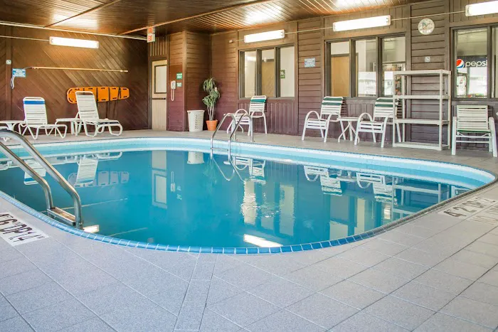 Quality Inn & Suites Green Bay - Ashwaubenon 4
