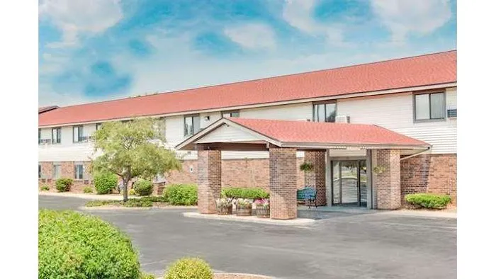 Super 8 by Wyndham Green Bay Near Stadium 4