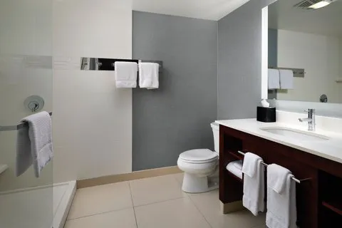 Residence Inn Green Bay Downtown 4