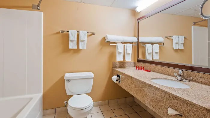 SureStay Plus by Best Western Black River Falls 4