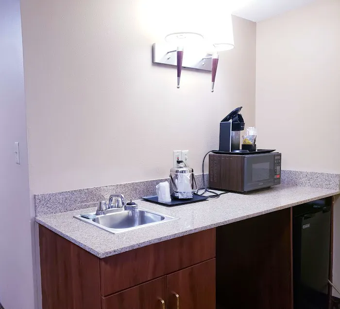 SureStay Plus by Best Western Black River Falls 4