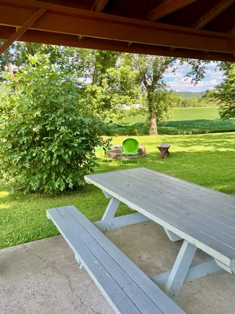 Geneva's Hideaway 4