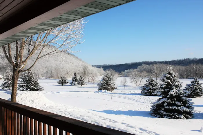 Cedar Valley Resort 4