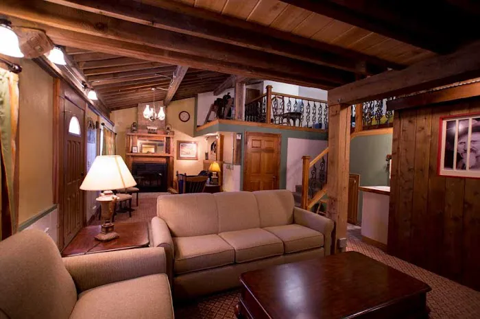 Stone Mill Hotel and Suites 4