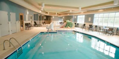 Holiday Inn Express & Suites Winona by IHG