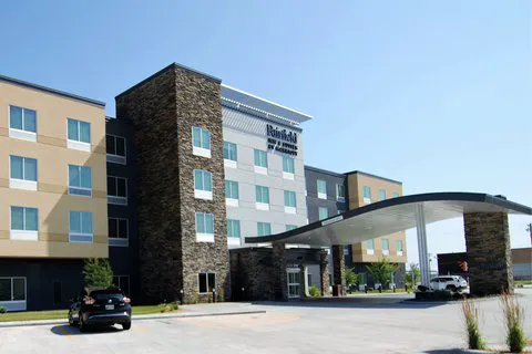 Fairfield Inn & Suites Winona 4