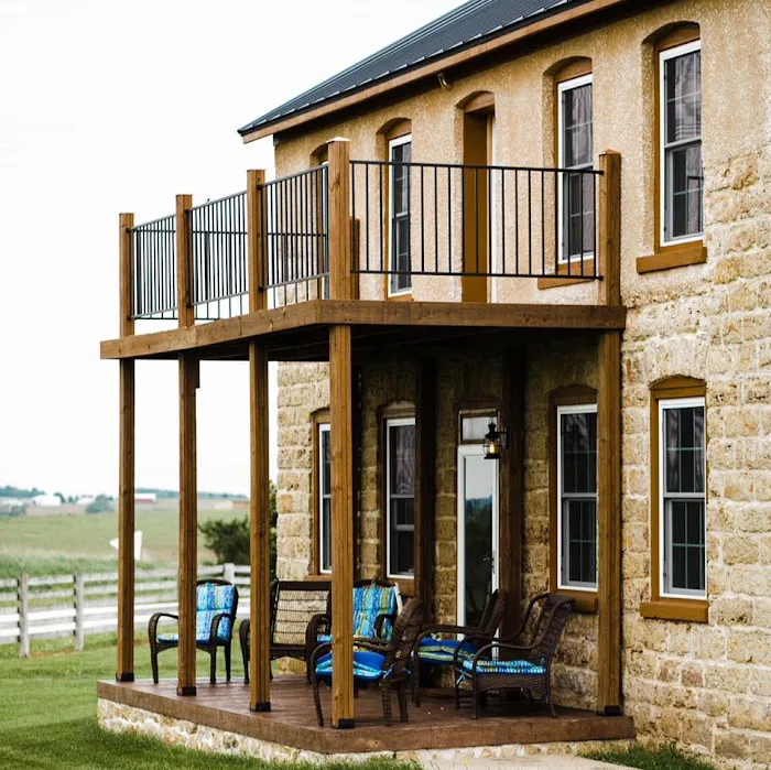 Fritz's Farmhouse & Barn Venue 4