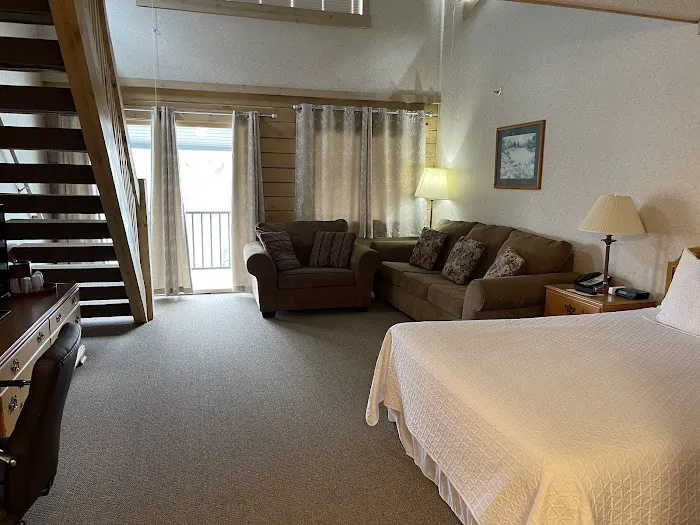 Paddle Wheel Inn 4