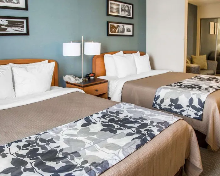 Sleep Inn & Suites Davenport - Quad Cities 4