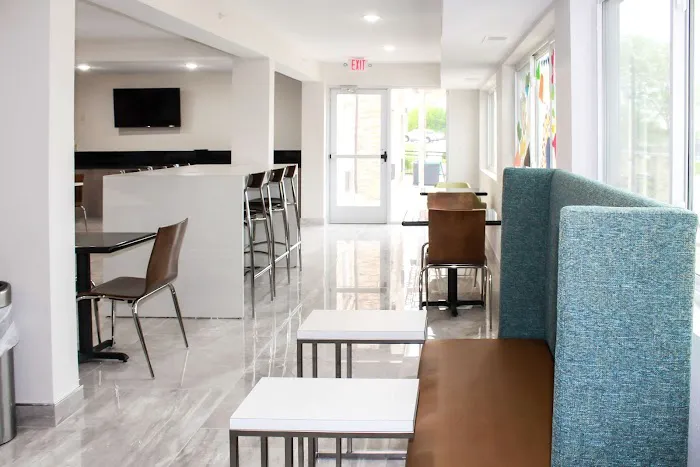 Holiday Inn & Suites Davenport by IHG 4