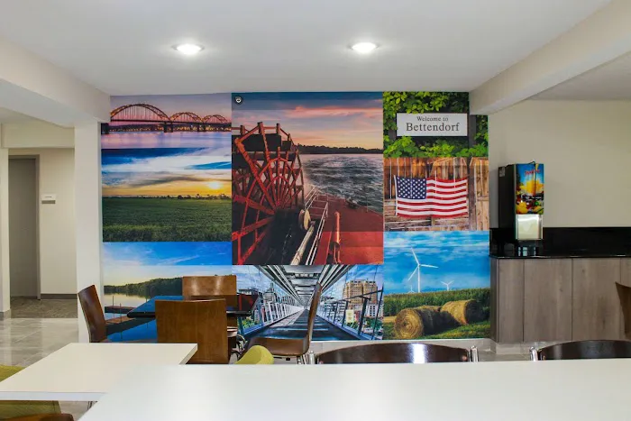 Holiday Inn & Suites Davenport by IHG 4