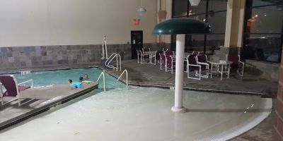 Ramada by Wyndham Bettendorf