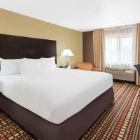 Days Inn & Suites by Wyndham Davenport East ico