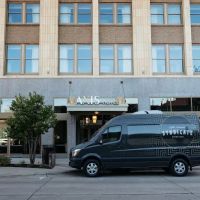 The Axis Moline Hotel, Tapestry Collection by Hilton ico
