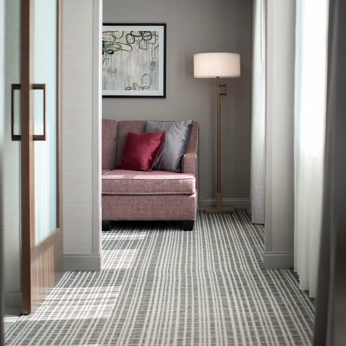 The Axis Moline Hotel, Tapestry Collection by Hilton 4