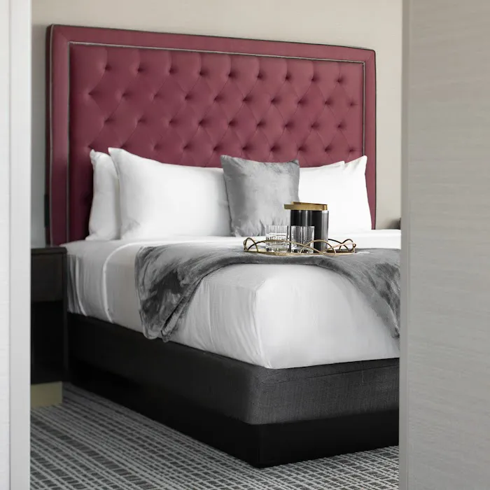 The Axis Moline Hotel, Tapestry Collection by Hilton 4