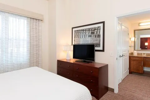 Residence Inn Moline Quad Cities 4