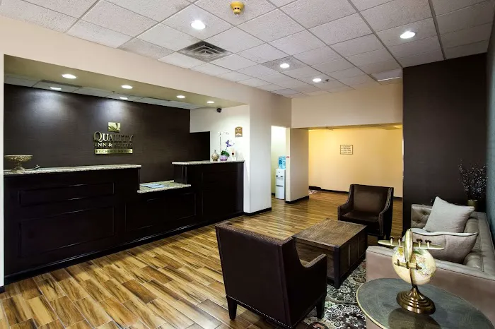 Quality Inn & Suites Moline Airport 4