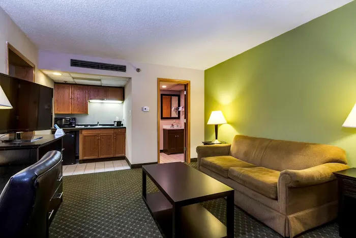 Quality Inn & Suites Moline Airport 4