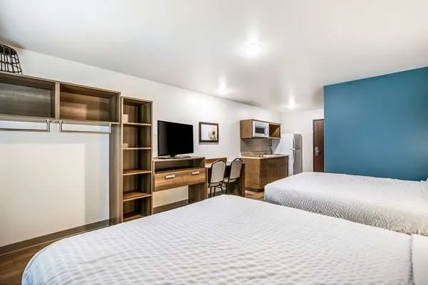 WoodSpring Suites Elgin - Chicago 4
