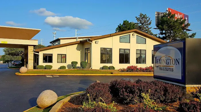 Lexington Inn & Suites NW Chicago Elgin 4