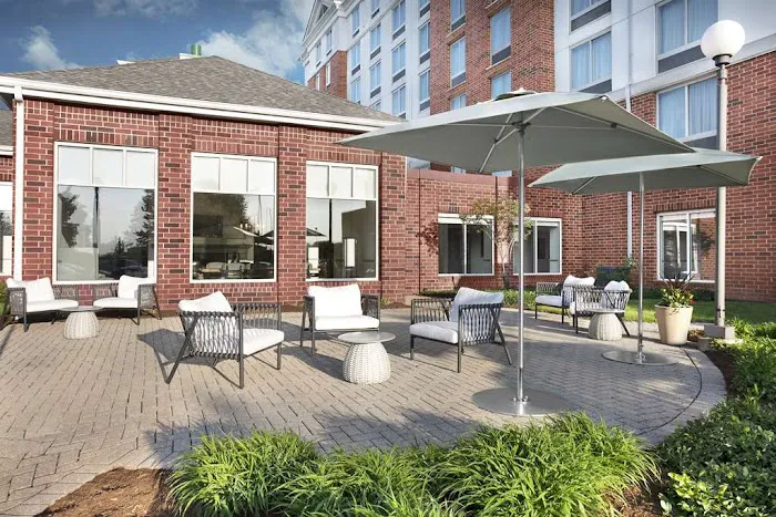 Hilton Garden Inn Hoffman Estates 4