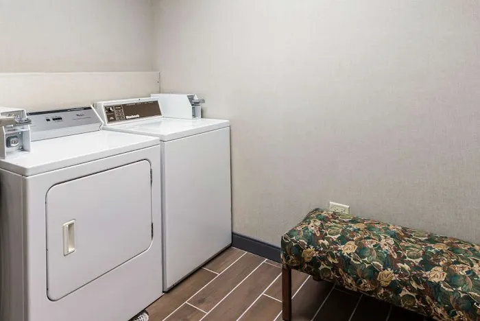 Hampton Inn & Suites Chicago/Hoffman Estates 4