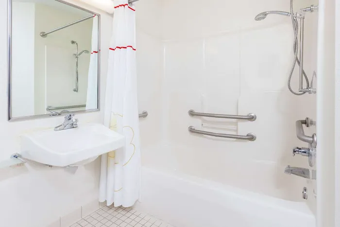 MainStay Suites Chicago Hoffman Estates 4