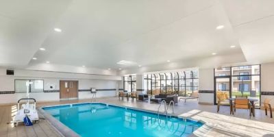 Comfort Inn & Suites Arlington Heights - Buffalo Grove