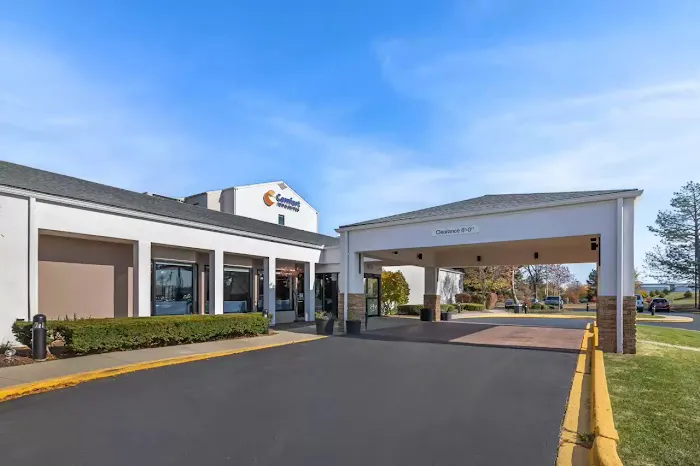 Comfort Inn & Suites Arlington Heights - Buffalo Grove 4