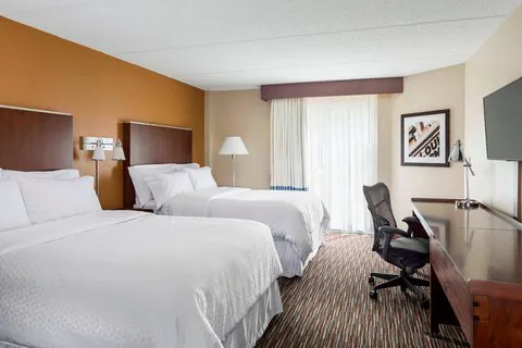 Four Points by Sheraton Buffalo Grove 4