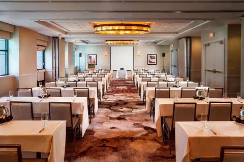 Chicago Marriott Suites Deerfield 4